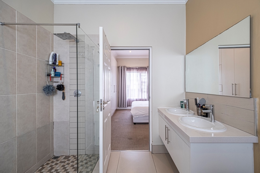 3 Bedroom Property for Sale in Westbrook Eastern Cape
